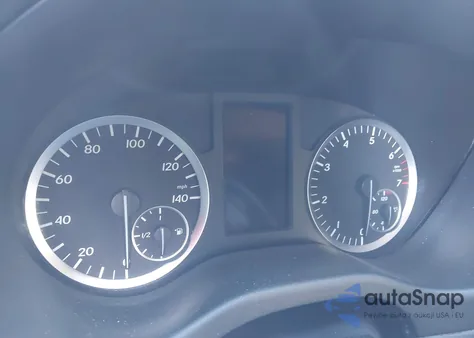 2017 Mercedes-Benz Metris z USA, uszkodzony, nr VIN WDAPG2EE2H3308200